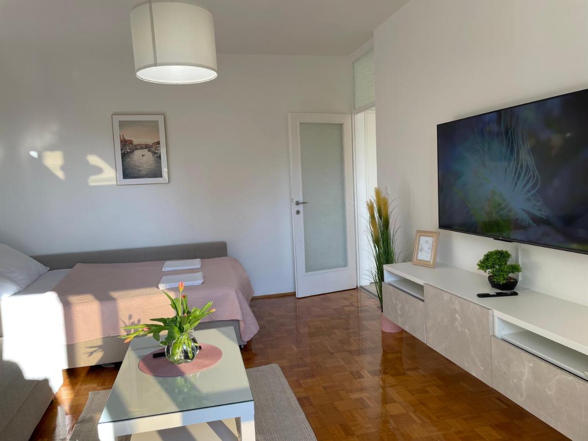 Bella Veruda In Apartment